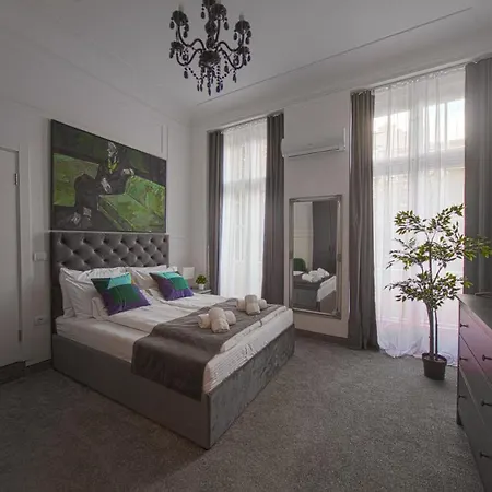 Hotel Kings Palace