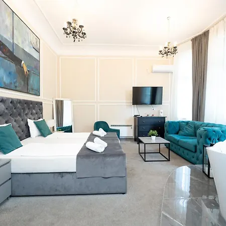 Kings Palace Hotel 3*