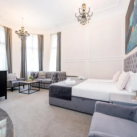 Hotel Kings Palace 3*