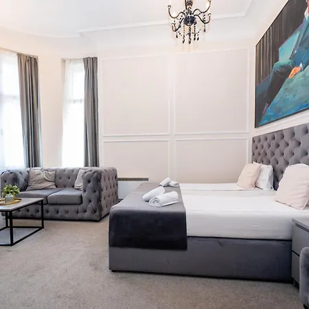 Boutique Kings Palace Βελιγράδι