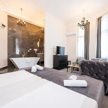 Boutique Kings Palace